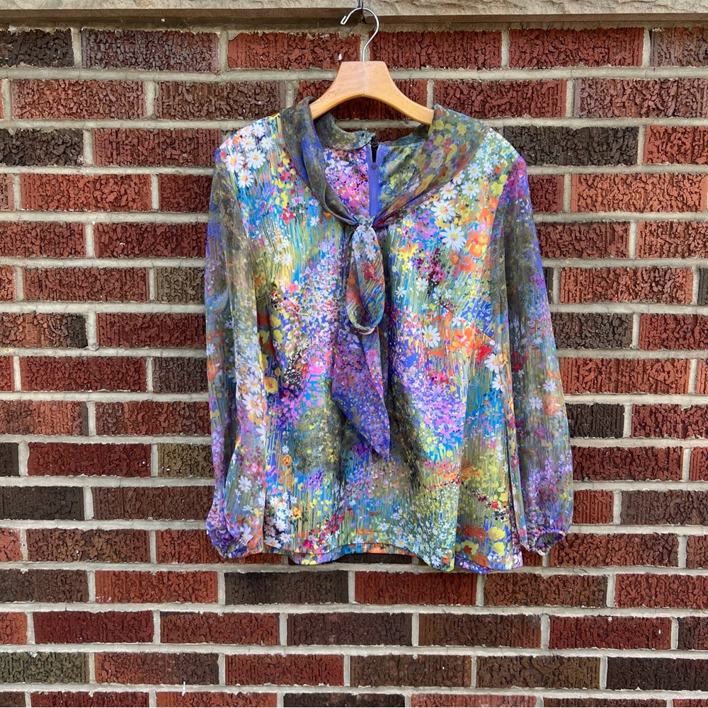 Lorac Original Purple and Green Floral Chiffon Knotted Front Blouse Top